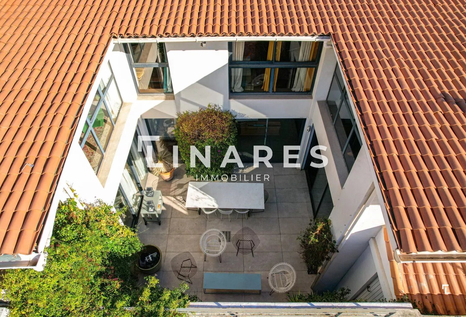 L'ARCHITECTE - Villa T5 de 195m2  - Jardin - Patio - 13015 — photo 1