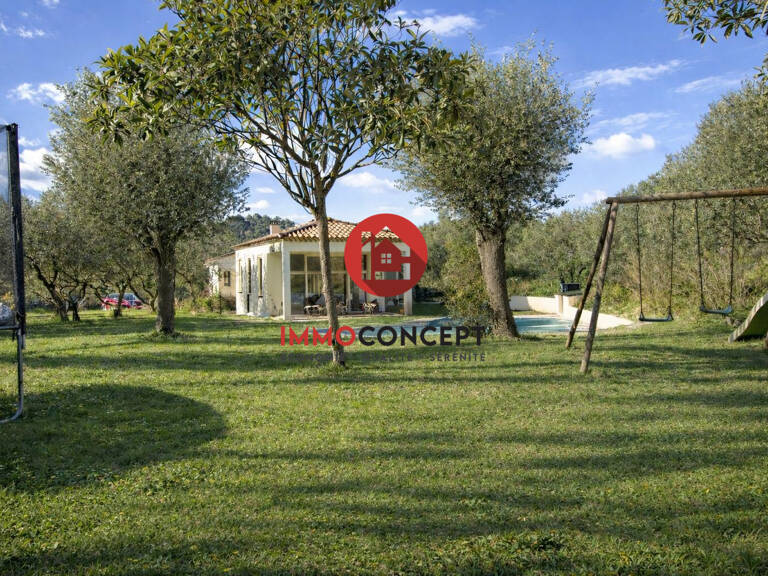 Propriété en pleine garrigue  190 m², 4 chambres, studio, — photo 1