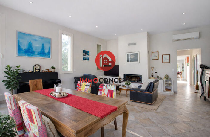 Propriété en pleine garrigue  190 m², 4 chambres, studio, — photo 3
