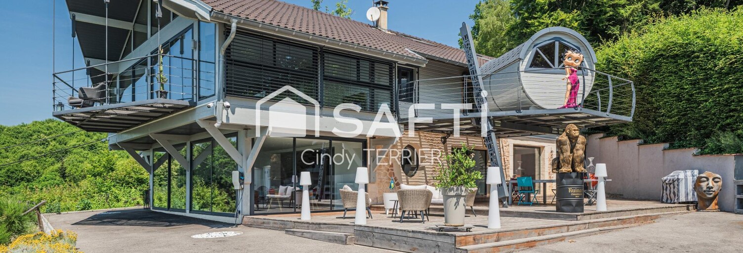 Maison 7 Pièces 277 m² à vendre à Colombe (38690)