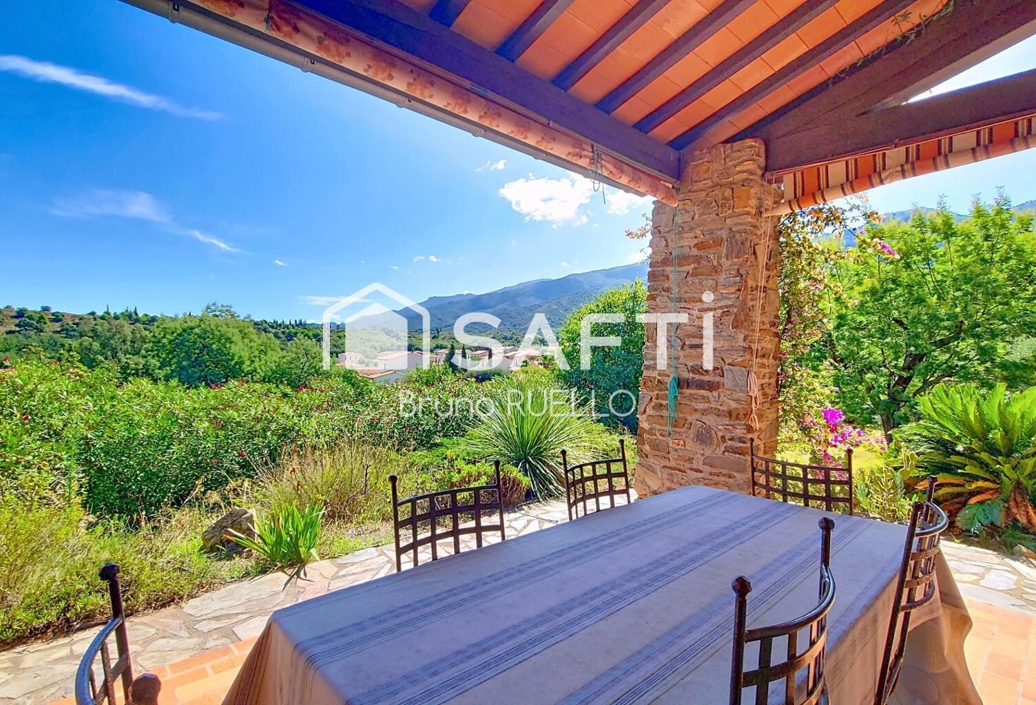 Villa avec vue sur les Albères - Montesquieu-des-Albères — photo 1