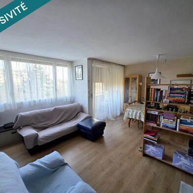 Appartement 4 pièces 210000 €