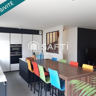 Appartement 3 pièces 258000 €