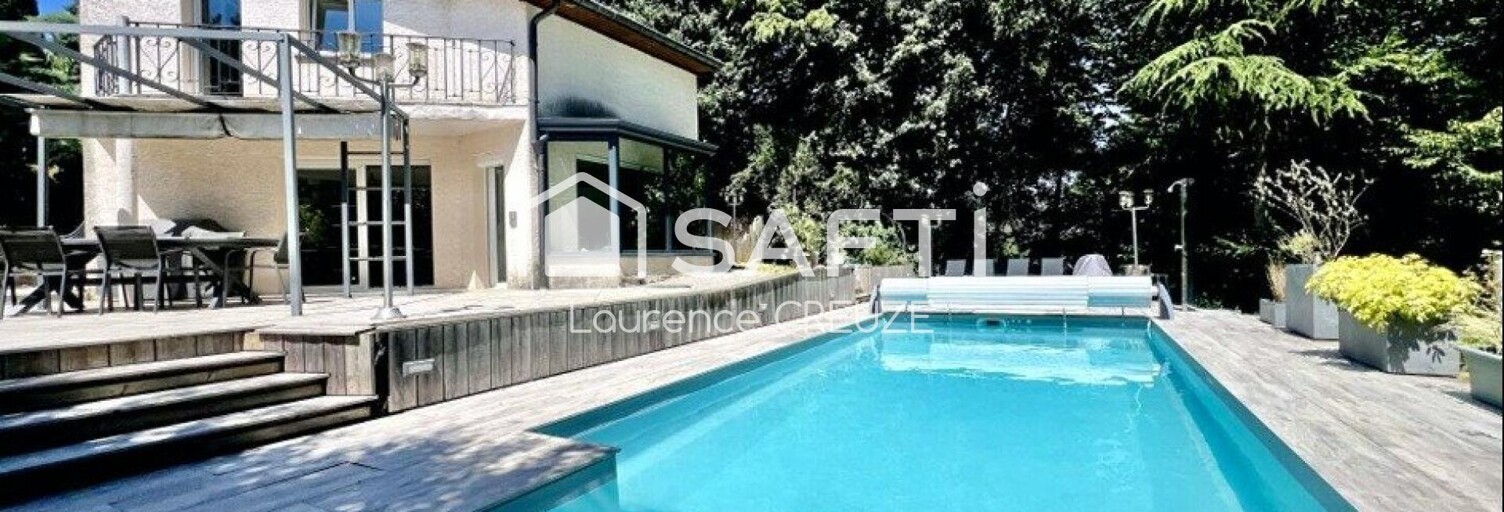 Maison 7 Pièces 161 m² à vendre à Montferrand-le-Château (25320)