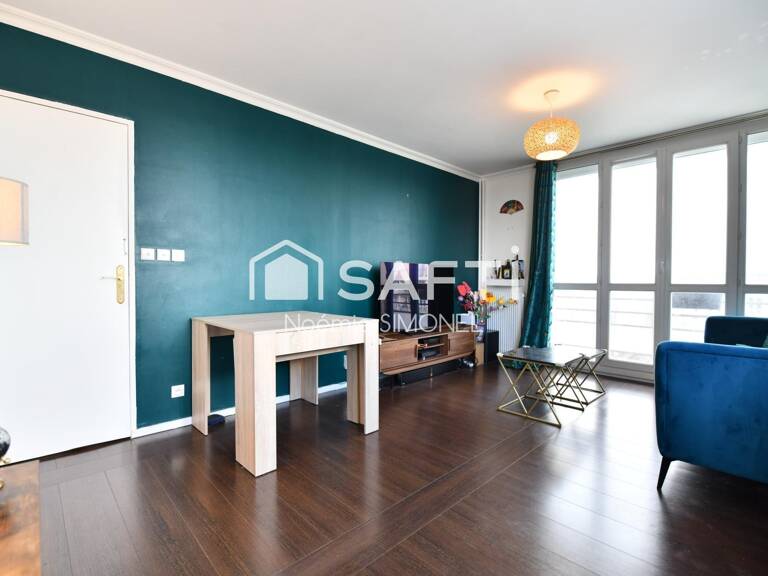Bel appartement de quatre pièces! Ravalement réalisé en 2021 ! — photo 1