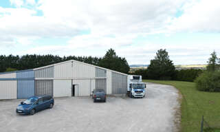 Local industriel  100 m² à vendre à Lézinnes (89160)