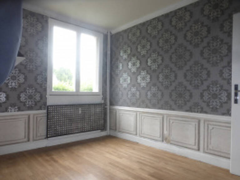 A MARISSEL, TRES BEL APPARTEMENT RENOVE DE 65M2  AVEC PARKIN — photo 1