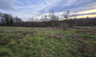 Immeuble  28 m² à vendre à Oulches (36800)