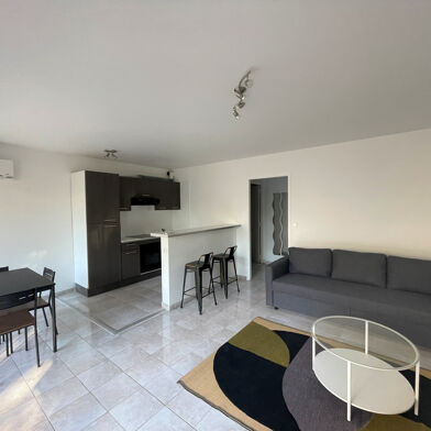 Appartement 1 pièces 790 €