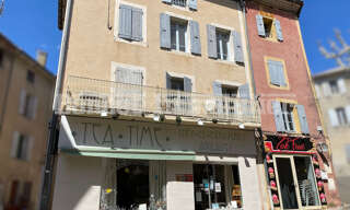 Immeuble  260 m² à vendre à Nyons (26110)