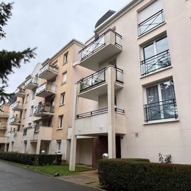 Appartement 2 pièces 710 €