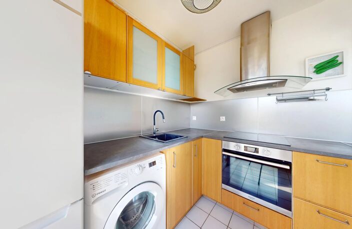 A LOUER - Appartement 2 pièces CHARTRES avec garage et chauffage collectif — photo 3