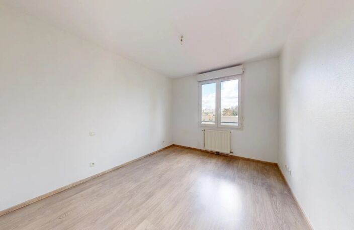 A LOUER - Appartement 2 pièces CHARTRES avec garage et chauffage collectif — photo 4