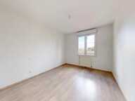 A LOUER - Appartement 2 pièces CHARTRES avec garage et chauffage collectif — photo 4