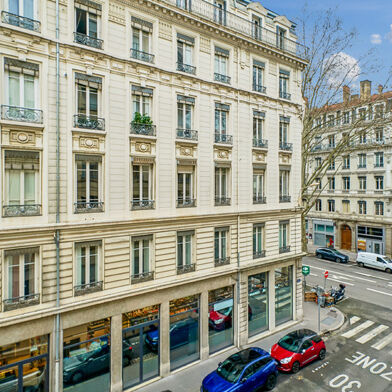 Appartement 4 pièces 750000 €