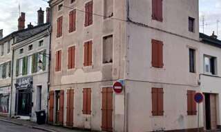 Immeuble   m² à vendre à Louhans (71500)