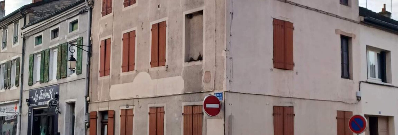 Immeuble   m² à vendre à Louhans (71500)