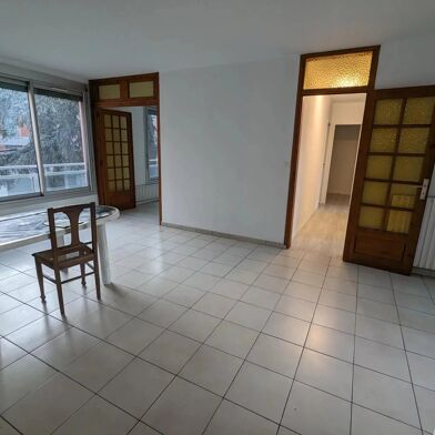 Appartement 5 pièces 140000 €