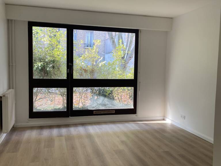 Studio avec extérieur au calme — photo 1