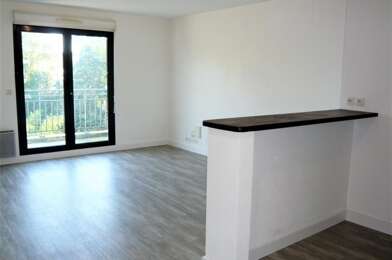 Appartement 3 pièces 700 €