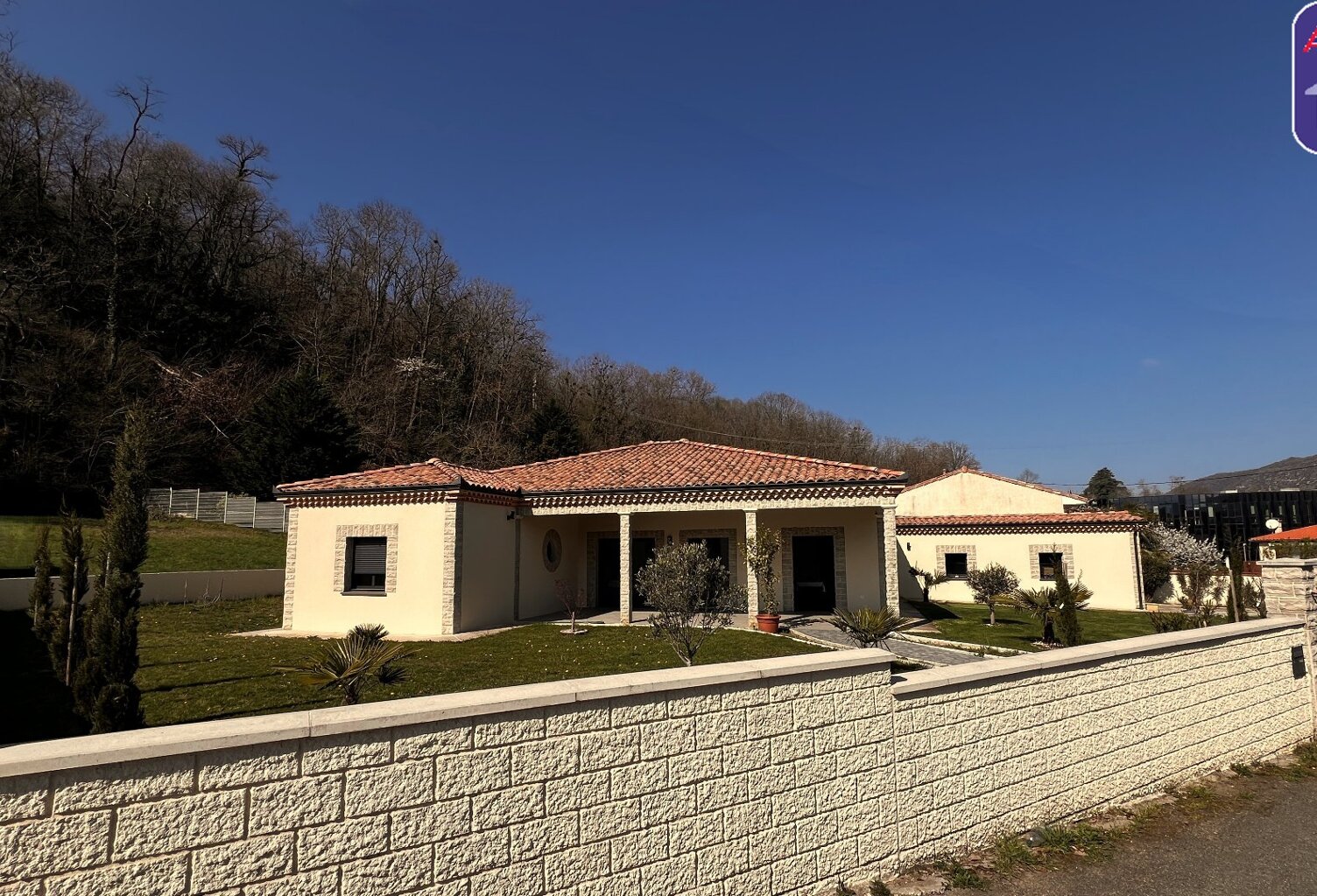 Vente maison 6 pièces 138 m² Foix (09000) — photo 1