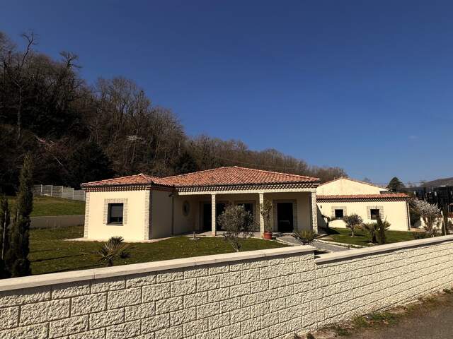 Maison 6 pièces 138 m² à Foix — photo du bien