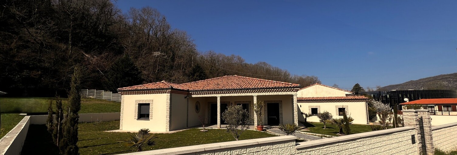 Maison 6 Pièces 138 m² à vendre à Foix (09000)