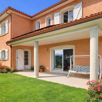 Maison 6 pièces 857000 €