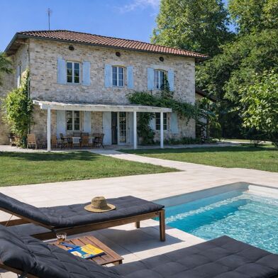 Maison 11 pièces 950000 €