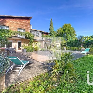 Maison 7 pièces 549000 €