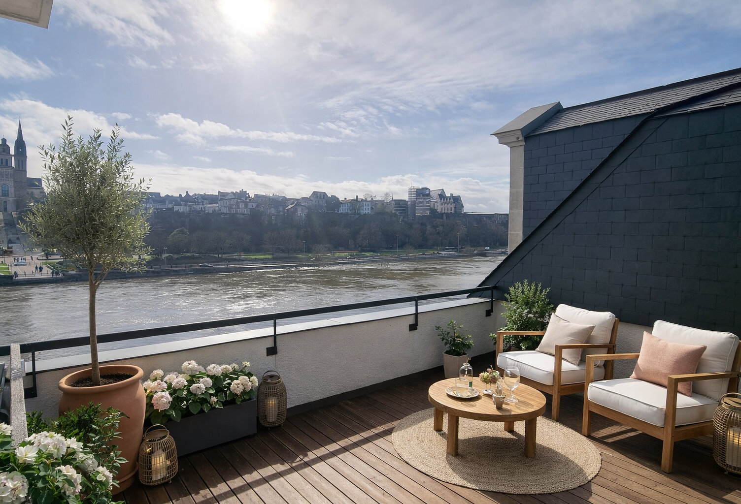 Type 7 dernier étage avec terrasse - Vue Maine et Cathédrale — photo 1