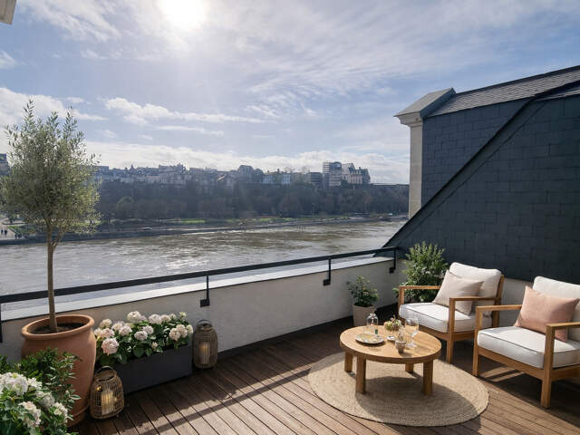 Type 7 dernier étage avec terrasse - Vue Maine et Cathédrale — photo du bien