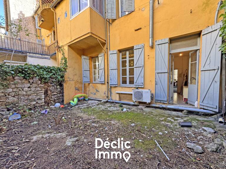APPARTEMENT AVEC COUR ET BALCON - BOULEVARD DU JEU DE BALLON - GRASSE  — photo 1