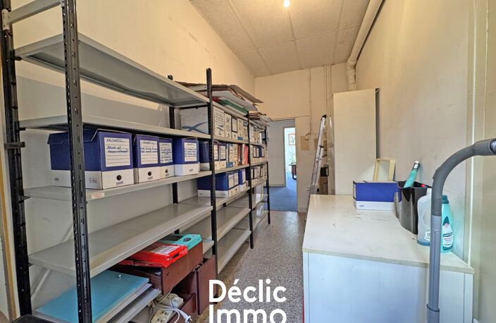 APPARTEMENT AVEC COUR ET BALCON - BOULEVARD DU JEU DE BALLON - GRASSE  — photo 5