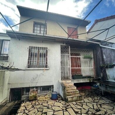 Maison 4 pièces 300000 €