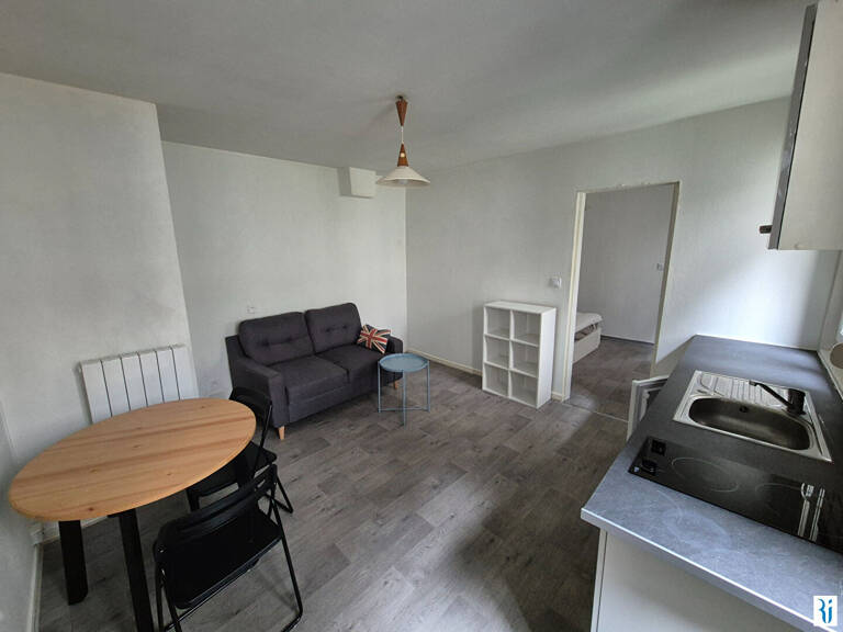 F2 MEUBLE AVEC JARDIN - ROUEN GARE — photo 1