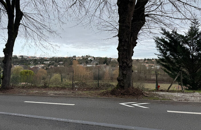 Terrain constructible à Angoulême — photo 2