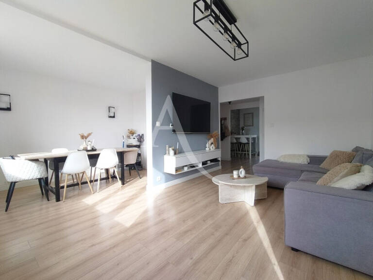 Frontignan - Appartement T3 de 72M² avec terrasse et stationnements — photo 1