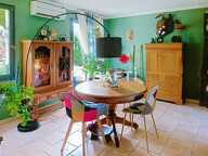 Une maison familiale au cœur d'un écrin de verdure — photo 2