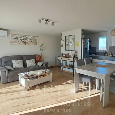 Appartement 3 pièces 234000 €