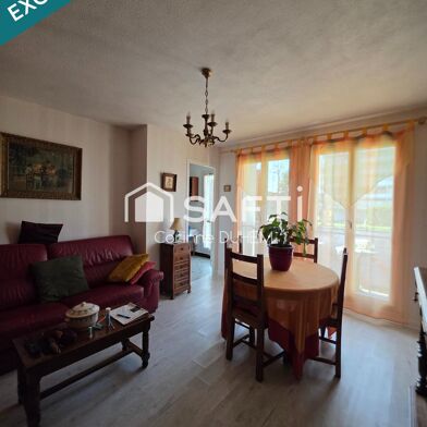 Appartement 4 pièces 87800 €