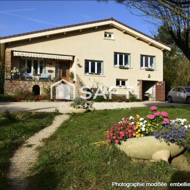 Maison 8 pièces 289000 €