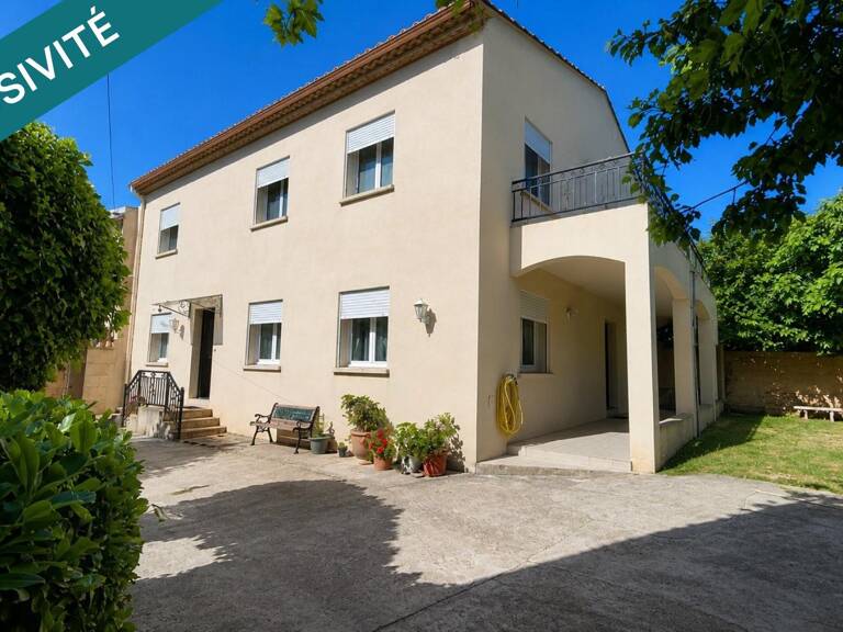 Ensemble immobilier de cinq maisons, 535 m2 habitables, fort potentiel locatif et valorisation, secteur gare à LUNEL — photo 1