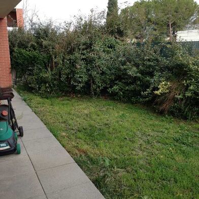 Appartement 3 pièces 847 €