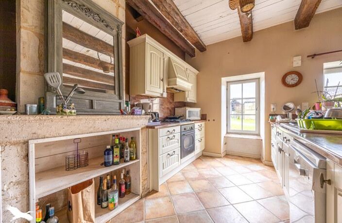 Maison en pierre de 5 pièces principales — photo 4