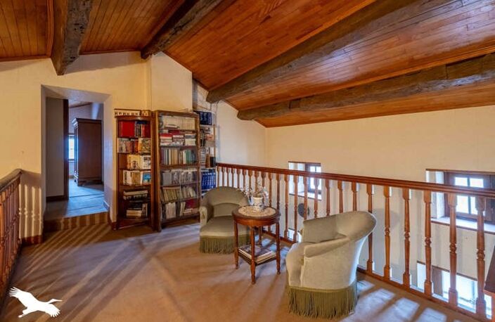 Maison en pierre de 8 pièces principales — photo 5