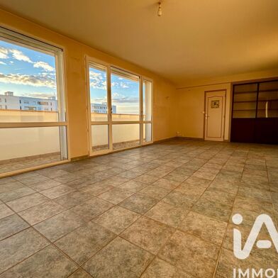 Appartement 5 pièces 50000 €