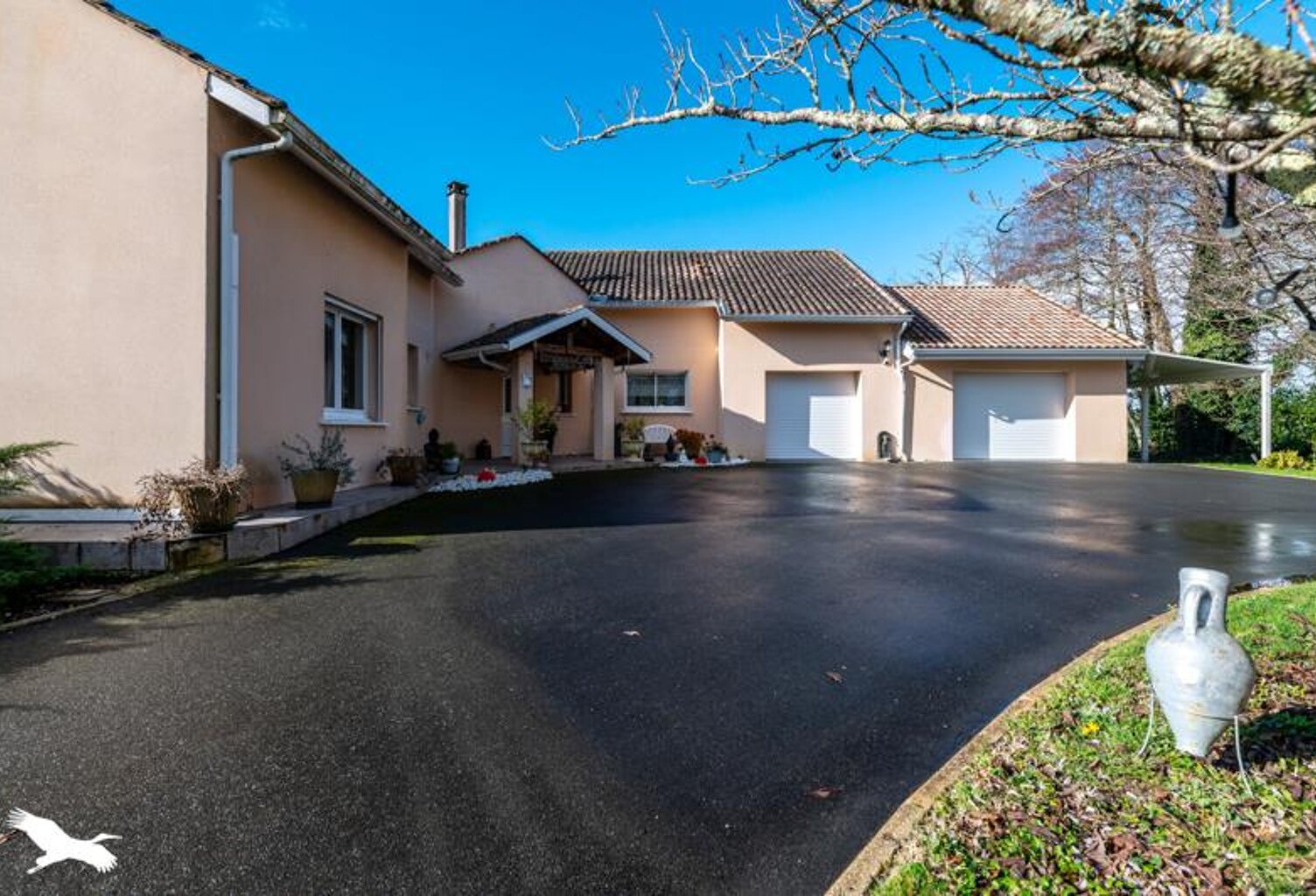 Contemporaine de 5 pièces principales — photo 1