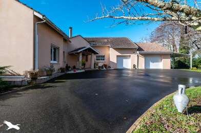 Maison 5 pièces 680550 €