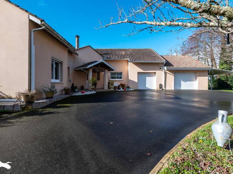Contemporaine de 5 pièces principales — photo 1